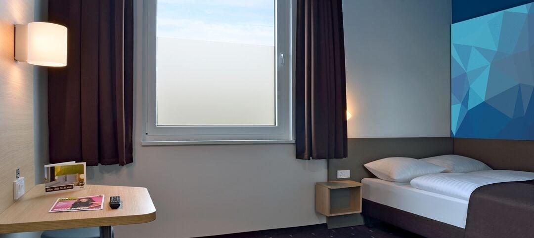 B&B Hotel Stuttgart-Neckarhafen Extérieur photo